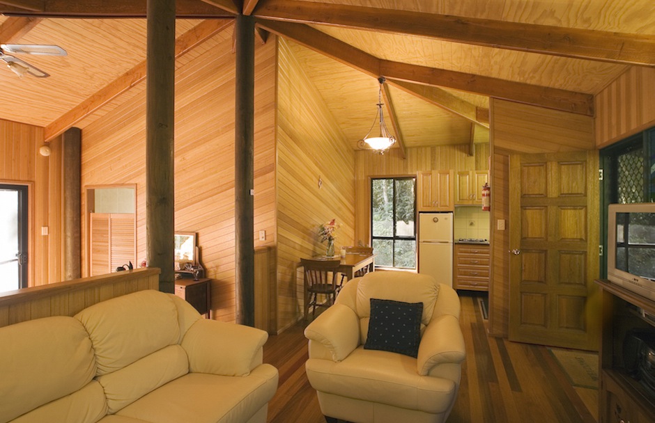 Rosella cabin lounge